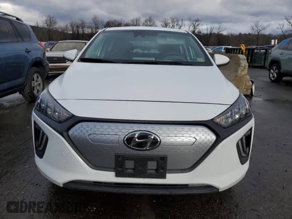 2020 Hyundai Ioniq Limited с VIN KMHC85LJ0LU076981, выставлен на аукционе Copart как лот 79747603 с пробегом 19 015 миль миль и . История ставок и продаж доступна на DreamBid. Изображение 5.