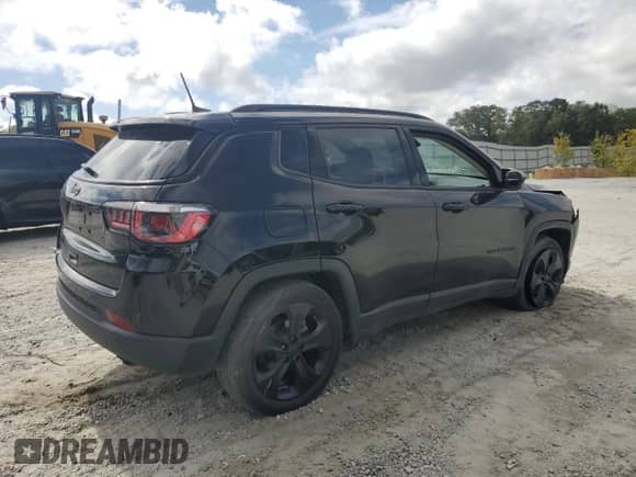 2019 Jeep Compass Altitude with VIN 3C4NJCBB5KT676730, listed as a Copart auction lot 85666565 with 123,853 mi miles and Clean title. Bid and sale history available at DreamBid. Image 3.