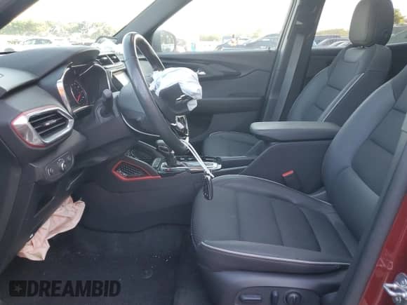 2023 Chevrolet TrailBlazer RS с VIN KL79MUSL5PB080384, выставлен на аукционе Copart как лот 80924315 с пробегом 10 312 миль миль и Списание • Salvage title. История ставок и продаж доступна на DreamBid. Изображение 7.