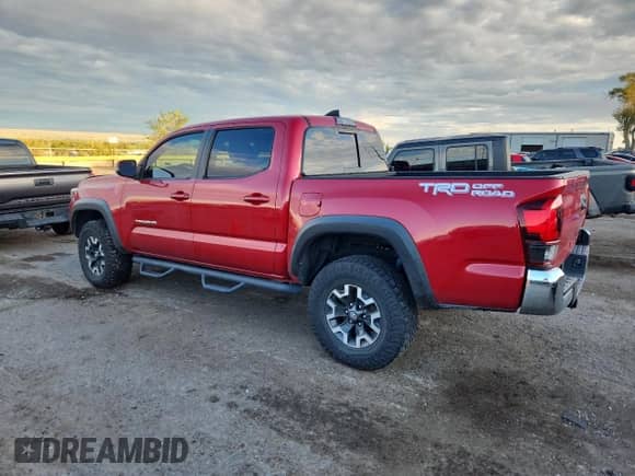 2019 Toyota Tacoma SR5 with VIN 3TMAZ5CN5KM111819, listed as a Copart auction lot 81325625 with 52,300 mi miles and Salvage title. Bid and sale history available at DreamBid. Image 2.