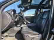 2019 Jeep Grand Cherokee Overland z VIN 1C4RJFCT8KC635899, wystawiony jako Copart lot #61304775 z przebiegiem 79 461 mil mil oraz Szkoda całkowita • Salvage title. Historia ofert i sprzedaży dostępna na DreamBid. Obrazek 7.