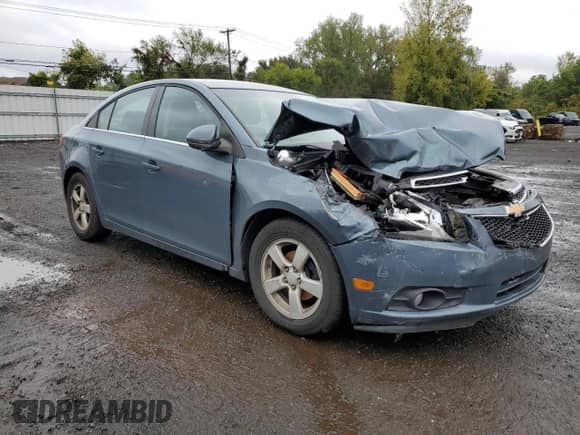 2012 Chevrolet Cruze 1LT with VIN 1G1PF5SC4C7299398, listed as a Copart auction lot 82127435 with 148,657 mi miles and Salvage title. Bid and sale history available at DreamBid. Image 4.