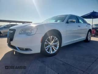 2016 Chrysler 300 C с VIN 2C3CCAEG7GH189644, выставлен на аукционе Copart как лот 81838435 с пробегом 127 327 миль миль и Списание • Salvage title. История ставок и продаж доступна на DreamBid. Изображение 1.