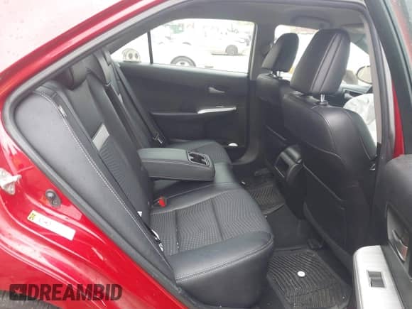 2013 Toyota Camry L с VIN 4T1BF1FK8DU713292, выставлен на аукционе IAAI как лот 43498025 с пробегом 109 944 миль миль и . История ставок и продаж доступна на DreamBid. Изображение 8.