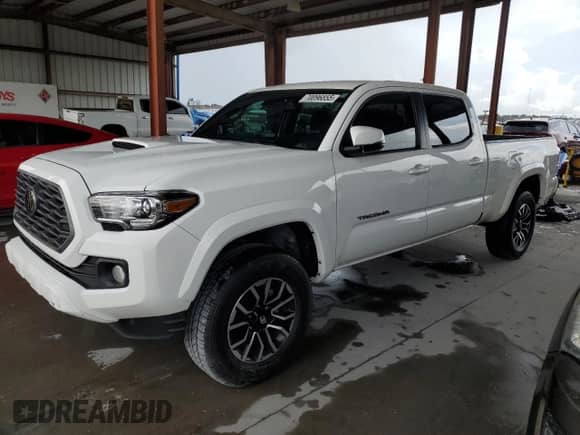 2022 Toyota Tacoma SR5 с VIN 3TMBZ5DN5NM036546, выставлен на аукционе Copart как лот 70096855 с пробегом 25 000 миль миль и Списание • Salvage title. История ставок и продаж доступна на DreamBid. Изображение 1.