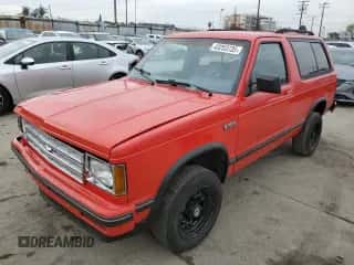 1988 Chevrolet Blazer с VIN 1GNCS18Z8J8200764, выставлен на аукционе Copart как лот 50817265 с пробегом 189 131 миль миль и Списание • Salvage title. История ставок и продаж доступна на DreamBid. Изображение 1.