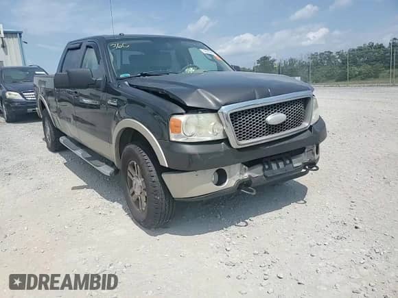2007 Ford F-150 XLT с VIN 1FTPW14V07FB79124, выставлен на аукционе Copart как лот 66285665 с пробегом 135 230 миль миль и Списание • Salvage title. История ставок и продаж доступна на DreamBid. Изображение 13.