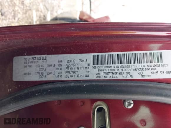 2019 Ram 1500 SLT z VIN 1C6RR7TT5KS510757, wystawiony jako IAAI lot #41967155 z przebiegiem 77 194 mil mil oraz . Historia ofert i sprzedaży dostępna na DreamBid. Obrazek 9.