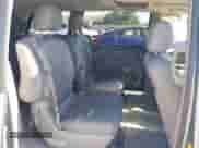 2005 Toyota Sienna XLE z VIN 5TDZA22C05S327526, wystawiony jako IAAI lot #43501397 z przebiegiem 169 418 mil mil oraz . Historia ofert i sprzedaży dostępna na DreamBid. Obrazek 8.