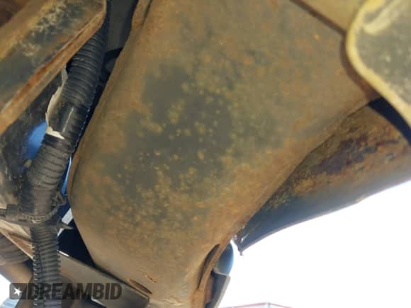 2017 Nissan Frontier Pro-4X z VIN 1N6AD0EV1HN733442, wystawiony jako IAAI lot #42646495 z przebiegiem 80 124 mil mil oraz . Historia ofert i sprzedaży dostępna na DreamBid. Obrazek 12.