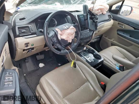 2016 Honda Pilot Elite с VIN 5FNYF6H03GB017928, выставлен на аукционе Copart как лот 83941875 с пробегом Не указан миль и Списание • Salvage title. История ставок и продаж доступна на DreamBid. Изображение 8.