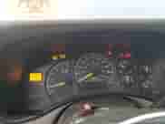 2000 GMC Sierra 1500 SLE с VIN 2GTEK19T1Y1333892, выставлен на аукционе Copart как лот 87036885 с пробегом Не указан миль и Чистый • Clean title. История ставок и продаж доступна на DreamBid. Изображение 9.