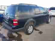 2007 Ford Explorer XLT z VIN 1FMEU73817UB67616, wystawiony jako IAAI lot #43313901 z przebiegiem 232 969 mil mil oraz . Historia ofert i sprzedaży dostępna na DreamBid. Obrazek 4.