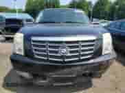 2008 Cadillac Escalade EXT z VIN 3GYFK62898G147526, wystawiony jako Copart lot #67616795 z przebiegiem 220 198 mil mil oraz Szkoda całkowita • Salvage title. Historia ofert i sprzedaży dostępna na DreamBid. Obrazek 5.