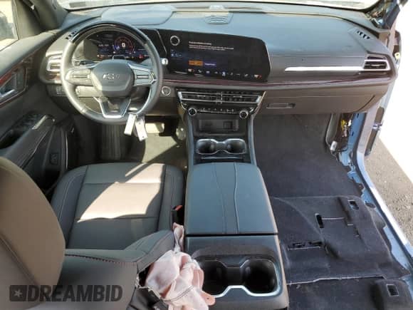 2025 Chevrolet Traverse AWD Z71 с VIN 1GNEVJRS8SJ153490, выставлен на аукционе Copart как лот 81585725 с пробегом 4 189 миль миль и Списание • Salvage title. История ставок и продаж доступна на DreamBid. Изображение 8.