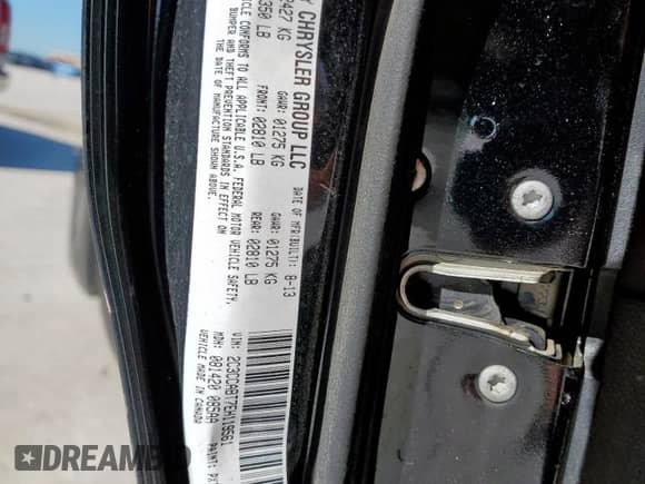 2014 Chrysler 300 S with VIN 2C3CCABT7EH119561, listed as a Copart auction lot 53995655 with 131,077 mi miles and Salvage title. Bid and sale history available at DreamBid. Image 12.