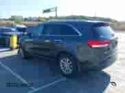 2017 Kia Sorento LX z VIN 5XYPG4A51HG329968, wystawiony jako IAAI lot #42719128 z przebiegiem Nie podano mil oraz . Historia ofert i sprzedaży dostępna na DreamBid. Obrazek 3.