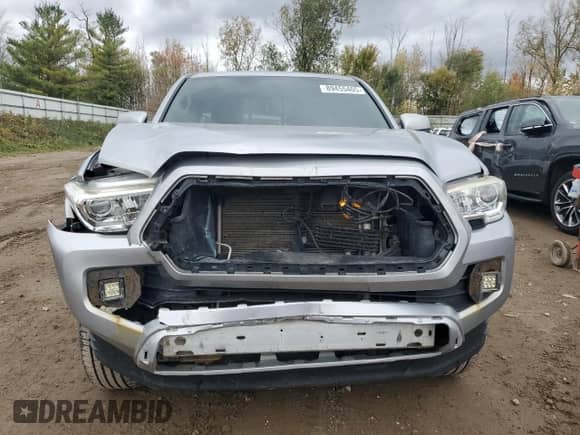 2017 Toyota Tacoma SR5 with VIN 5TFSZ5ANXHX059274, listed as a Copart auction lot 89455405 with 95,200 mi miles and Clean title. Bid and sale history available at DreamBid. Image 5.
