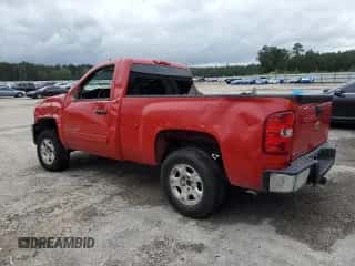 2013 Chevrolet Silverado 1500 LT z VIN 1GCNCSE08DZ329208, wystawiony jako Copart lot #80730455 z przebiegiem 144 681 mil mil oraz Szkoda całkowita • Salvage title. Historia ofert i sprzedaży dostępna na DreamBid. Obrazek 2.