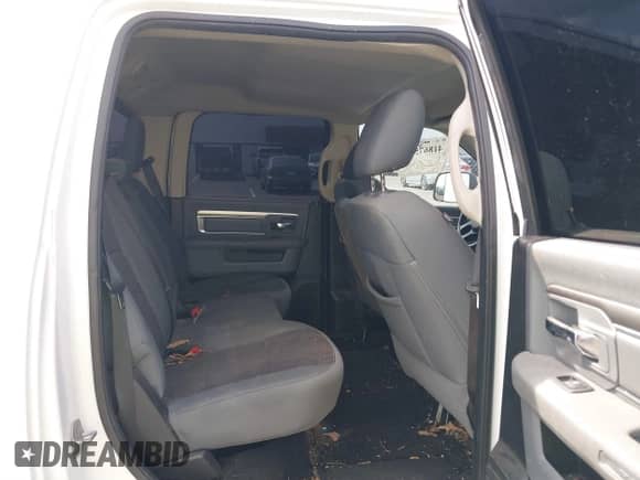 2014 Ram 1500 Big Horn z VIN 1C6RR7LT9ES231624, wystawiony jako IAAI lot #41867542 z przebiegiem 195 414 mil mil oraz . Historia ofert i sprzedaży dostępna na DreamBid. Obrazek 8.