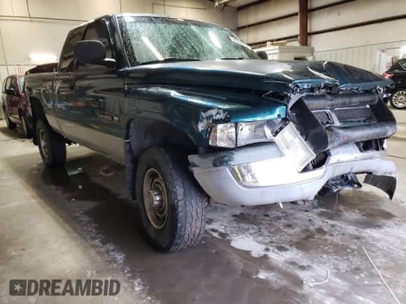 1999 Dodge 2500 with VIN 3B7KF23Z4XG198486, listed as a Copart auction lot 45746784 with 109,430 mi miles and Clean title. Bid and sale history available at DreamBid. Image 4.