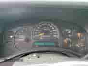 2006 GMC Sierra 1500 SLE с VIN 1GTEC19V56Z295053, выставлен на аукционе Copart как лот 51961705 с пробегом 246 294 миль миль и Списание • Salvage title. История ставок и продаж доступна на DreamBid. Изображение 9.