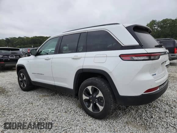 2024 Jeep Grand Cherokee с VIN 1C4RJYB67R8516102, выставлен на аукционе Copart как лот 85571355 с пробегом 62 837 миль миль и Чистый • Clean title. История ставок и продаж доступна на DreamBid. Изображение 2.