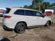 2025 Mercedes-Benz GLS 450 z VIN 4JGFF5KE8SB388466, wystawiony jako Copart lot #62907065 z przebiegiem 1 726 mil mil oraz Szkoda całkowita • Salvage title. Historia ofert i sprzedaży dostępna na DreamBid. Obrazek 3.