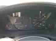 2001 Hyundai Sonata GLS z VIN KMHWF35V11A474934, wystawiony jako Copart lot #83633174 z przebiegiem 127 176 mil mil oraz Czysty tytuł • Clean title. Historia ofert i sprzedaży dostępna na DreamBid. Obrazek 9.