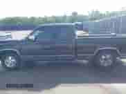 1994 GMC Sierra 1500 z VIN 2GTEC19KXR1537354, wystawiony jako IAAI lot #42125319 z przebiegiem 198 857 mil mil oraz . Historia ofert i sprzedaży dostępna na DreamBid. Obrazek 14.
