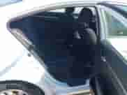 2019 Hyundai Elantra SE с VIN 5NPD74LF8KH462302, выставлен на аукционе IAAI как лот 42645421 с пробегом 85 554 миль миль и . История ставок и продаж доступна на DreamBid. Изображение 8.