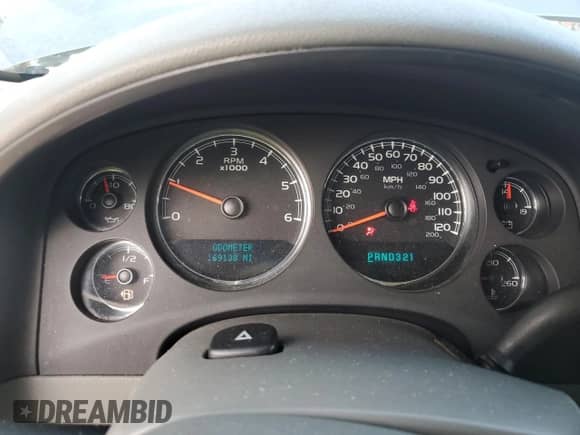 2007 Chevrolet Tahoe LS with VIN 1GNEC13J37R145053, listed as a Copart auction lot 64304475 with 169,138 mi miles and Salvage title. Bid and sale history available at DreamBid. Image 9.