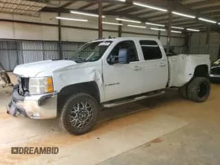 2008 Chevrolet Silverado 3500HD DRW LTZ с VIN 1GCJK33668F197684, выставлен на аукционе Copart как лот 65617045 с пробегом 144 268 миль миль и Списание • Salvage title. История ставок и продаж доступна на DreamBid. Изображение 1.