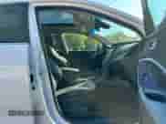 2017 Hyundai Santa Fe Limited Ultimate с VIN KM8SRDHF0HU175959, выставлен на аукционе Copart как лот 71631775 с пробегом 121 121 миль миль и Чистый • Clean title. История ставок и продаж доступна на DreamBid. Изображение 5.