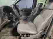 2002 Chevrolet TrailBlazer LTZ z VIN 1GNDT13S022448460, wystawiony jako Copart lot #86707815 z przebiegiem 254 307 mil mil oraz Nie do naprawy • Non repairable. Historia ofert i sprzedaży dostępna na DreamBid. Obrazek 7.
