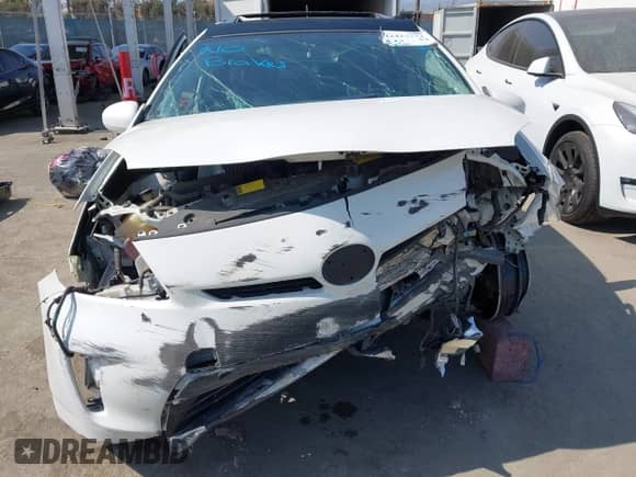 2014 Toyota Prius Four z VIN JTDKN3DU5E1797517, wystawiony jako IAAI lot #42425777 z przebiegiem 134 145 mil mil oraz . Historia ofert i sprzedaży dostępna na DreamBid. Obrazek 12.