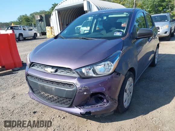 2017 Chevrolet Spark LS z VIN KL8CB6SA7HC729891, wystawiony jako IAAI lot #42895026 z przebiegiem 168 946 mil mil oraz . Historia ofert i sprzedaży dostępna na DreamBid. Obrazek 6.