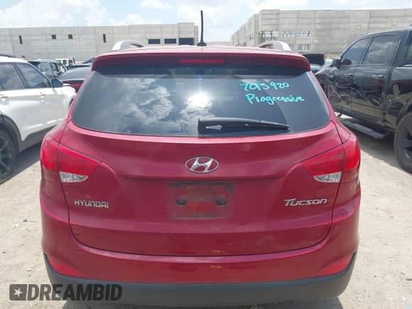 2011 Hyundai Tucson Limited с VIN KM8JU3AC3BU201336, выставлен на аукционе IAAI как лот 42688787 с пробегом 126 939 миль миль и . История ставок и продаж доступна на DreamBid. Изображение 16.