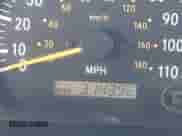 2002 Toyota Tundra SR5 с VIN 5TBRN34122S313900, выставлен на аукционе IAAI как лот 43481700 с пробегом 314 396 миль миль и . История ставок и продаж доступна на DreamBid. Изображение 7.