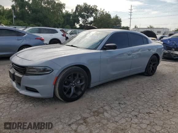2020 Dodge Charger SXT с VIN 2C3CDXBG1LH241283, выставлен на аукционе Copart как лот 71236575 с пробегом 326 856 миль миль и Списание • Salvage title. История ставок и продаж доступна на DreamBid. Изображение 1.