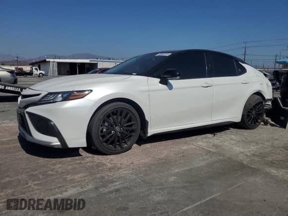 2023 Toyota Camry XSE with VIN 4T1K61AK3PU156982, listed as a Copart auction lot 80866195 with 51,717 mi miles and Salvage title. Bid and sale history available at DreamBid. Image 1.