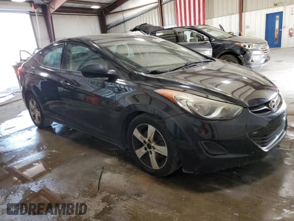 2013 Hyundai Elantra GLS с VIN 5NPDH4AE7DH306200, выставлен на аукционе Copart как лот 82577205 с пробегом 274 651 миль миль и Чистый • Clean title. История ставок и продаж доступна на DreamBid. Изображение 4.