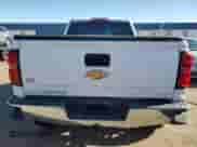 2018 Chevrolet Silverado 1500 LT z VIN 3GCUKRECXJG404231, wystawiony jako Copart lot #84013935 z przebiegiem 89 839 mil mil oraz Czysty tytuł • Clean title. Historia ofert i sprzedaży dostępna na DreamBid. Obrazek 6.