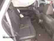 2025 Kia Sorento S z VIN 5XYRL4JC7SG351127, wystawiony jako IAAI lot #43171772 z przebiegiem 5 669 mil mil oraz . Historia ofert i sprzedaży dostępna na DreamBid. Obrazek 8.