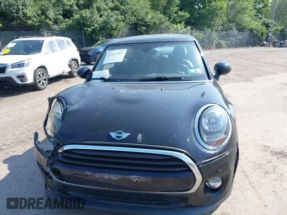 2019 MINI Hardtop Cooper with VIN WMWXP5C55K2H29892, listed as a IAAI auction lot 42411562 with 54,754 mi miles and . Bid and sale history available at DreamBid. Image 12.