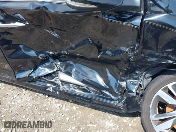 2014 Hyundai Elantra SE с VIN KMHDH4AEXEU147935, выставлен на аукционе IAAI как лот 42678960 с пробегом 190 176 миль миль и . История ставок и продаж доступна на DreamBid. Изображение 18.