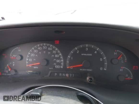 2000 Ford F-150 XL with VIN 1FTRF18L2YNA83696, listed as a IAAI auction lot 42047463 with Not provided miles and . Bid and sale history available at DreamBid. Image 7.