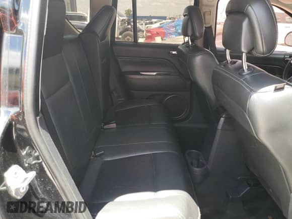 2015 Jeep Compass High Altitude with VIN 1C4NJCEA0FD178823, listed as a Copart auction lot 57904775 with 106,240 mi miles and Salvage title. Bid and sale history available at DreamBid. Image 10.