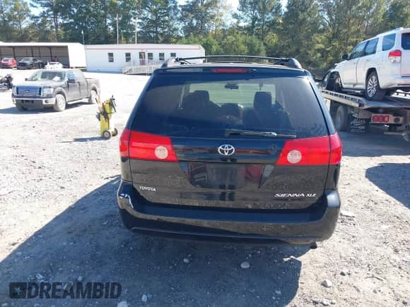 2009 Toyota Sienna XLE with VIN 5TDZK22C19S236610, listed as a IAAI auction lot 43491937 with 352,699 mi miles and . Bid and sale history available at DreamBid. Image 16.