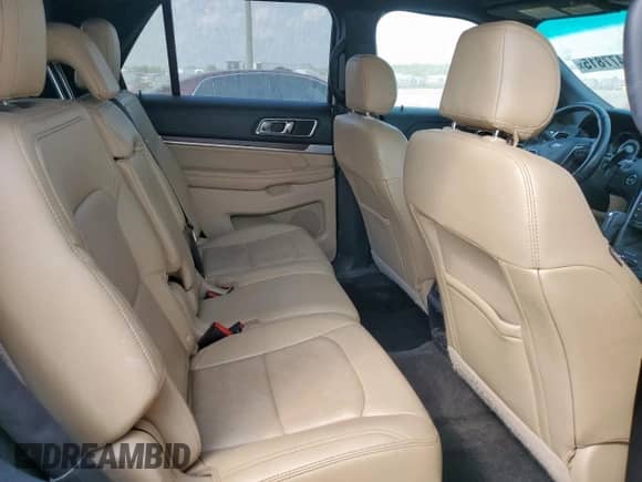 2017 Ford Explorer Limited z VIN 1FM5K7FHXHGB45521, wystawiony jako Copart lot #80477815 z przebiegiem 114 008 mil mil oraz Czysty tytuł • Clean title. Historia ofert i sprzedaży dostępna na DreamBid. Obrazek 11.